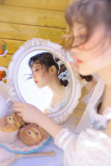手撕衣服的视频